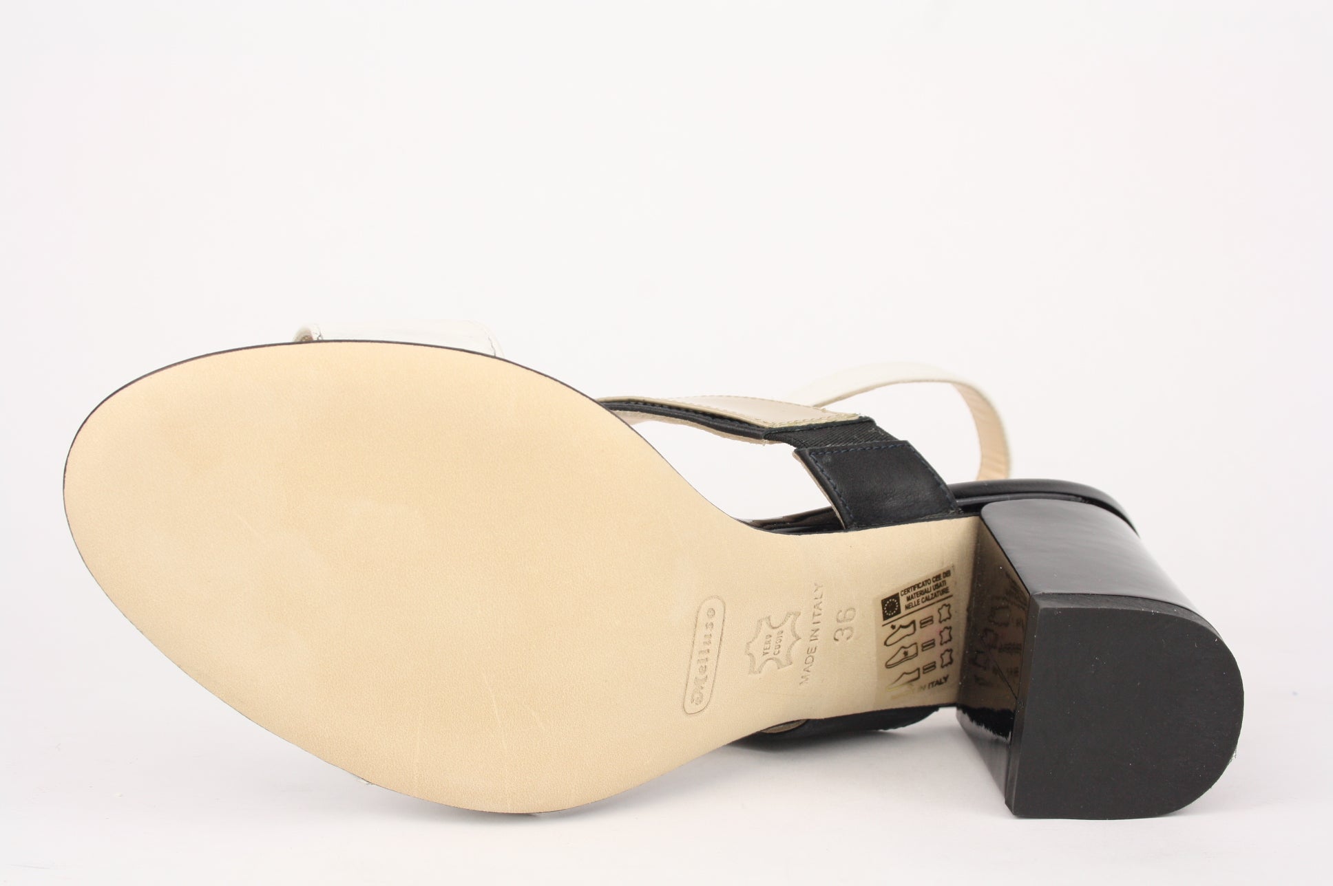 S727 NERO/BCO SANDALO DONNA