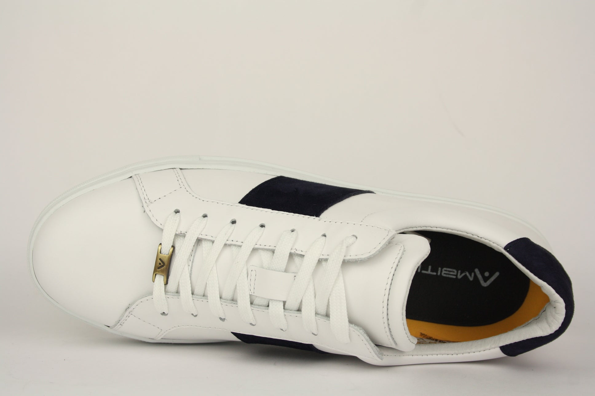 10529 BIANCO LACCI UOMO