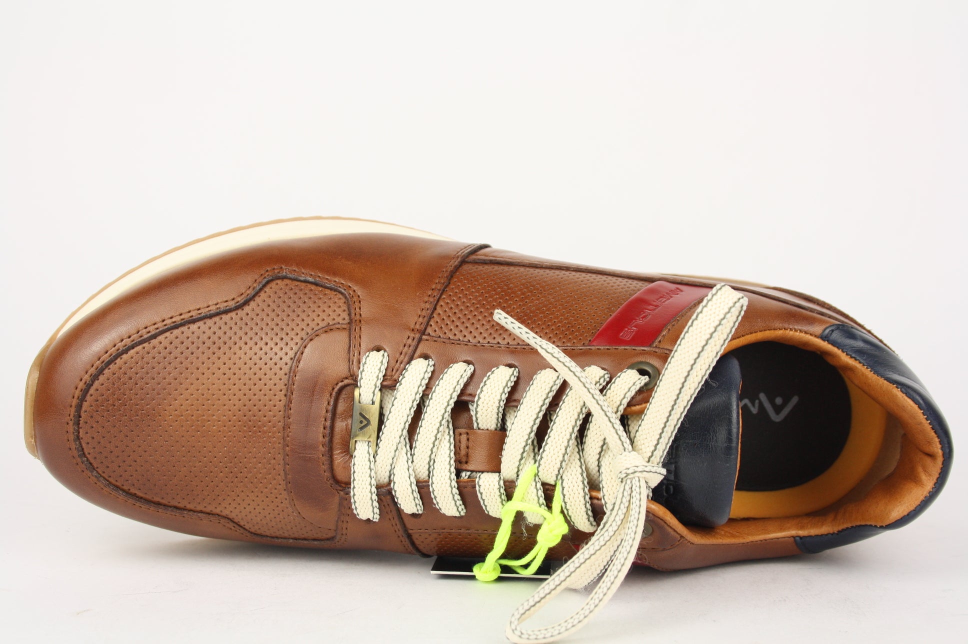 11240 COGNAC LACCI UOMO