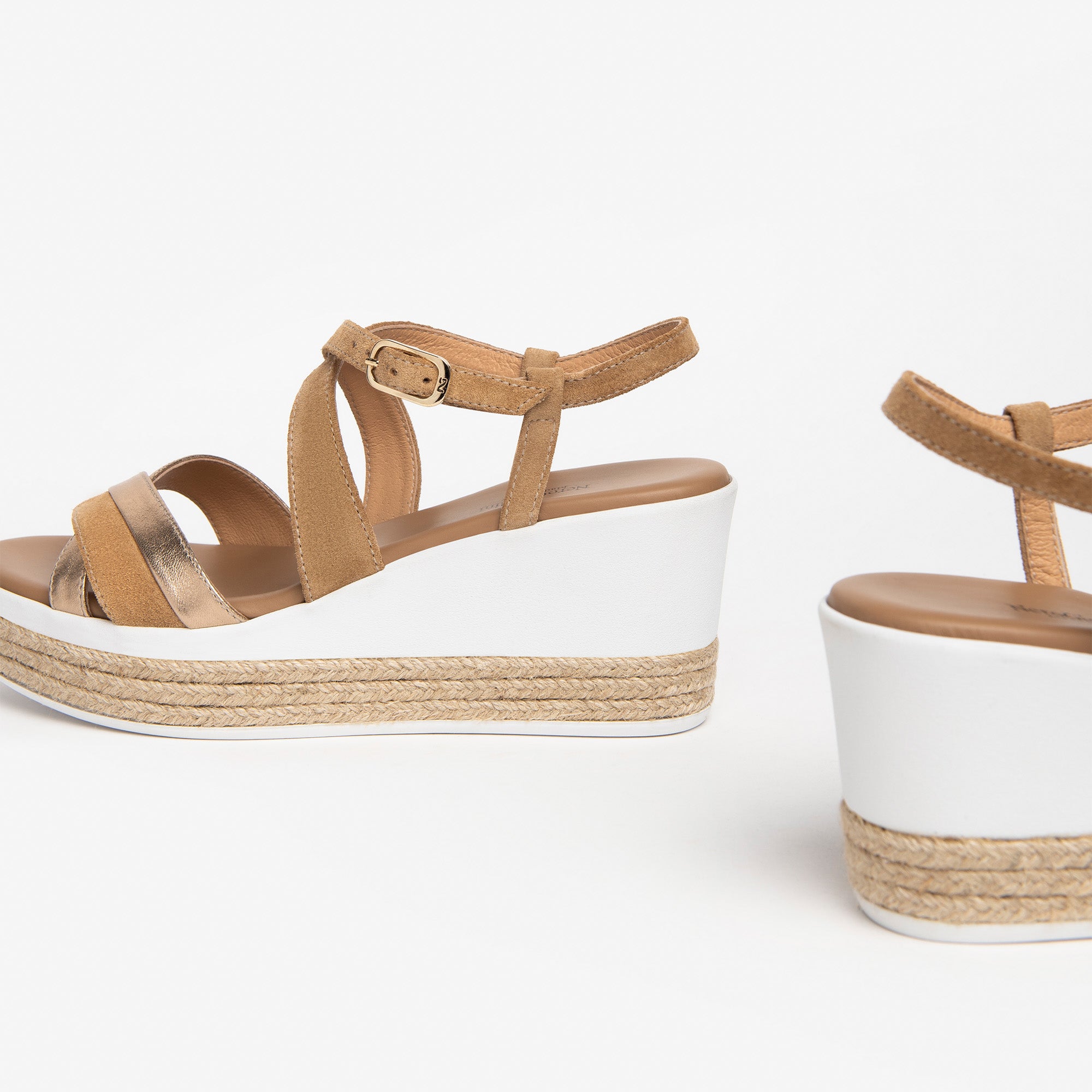 E307710D ORO. SANDALO DONNA