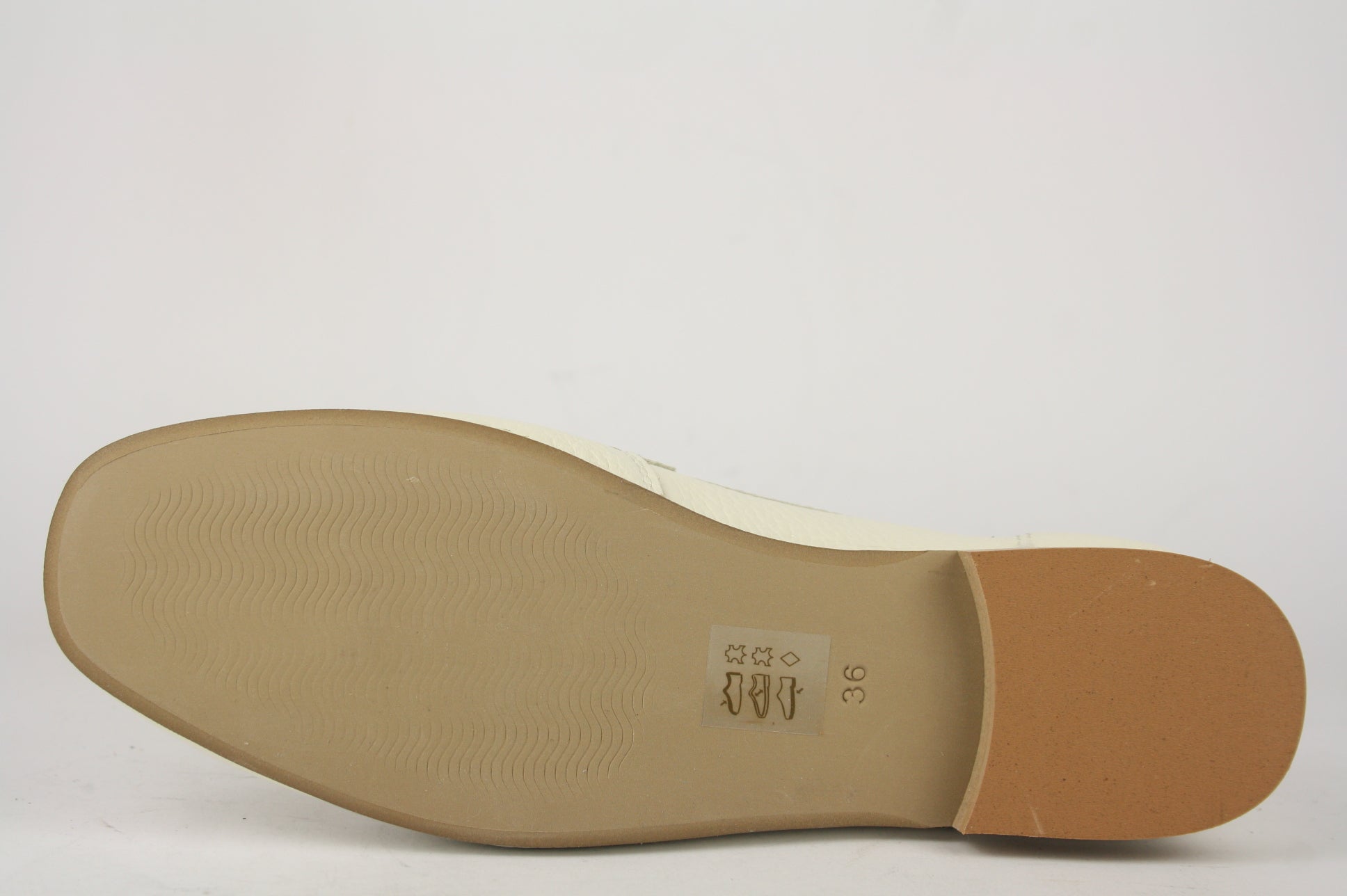 BB4106 AVORIO MOCASSINO DONNA
