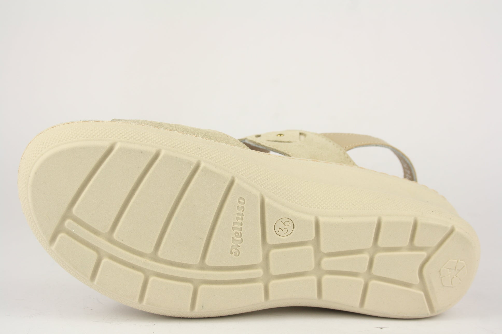 K95228 BEIGE SANDALO DONNA