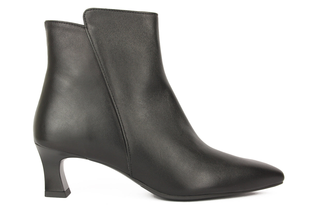 Z822 NERO TRONCHETTO DONNA