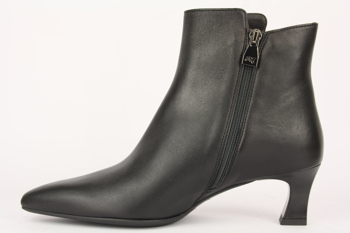 Z822 NERO TRONCHETTO DONNA